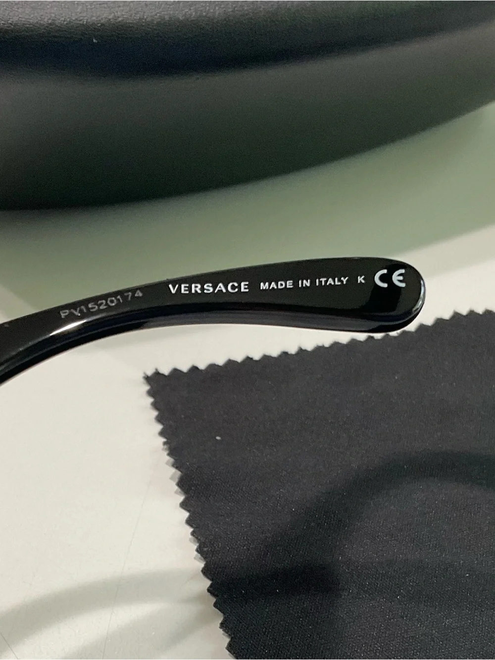 🍏🍏 Versace Authentic Sunglasses, 53x18 140 3N